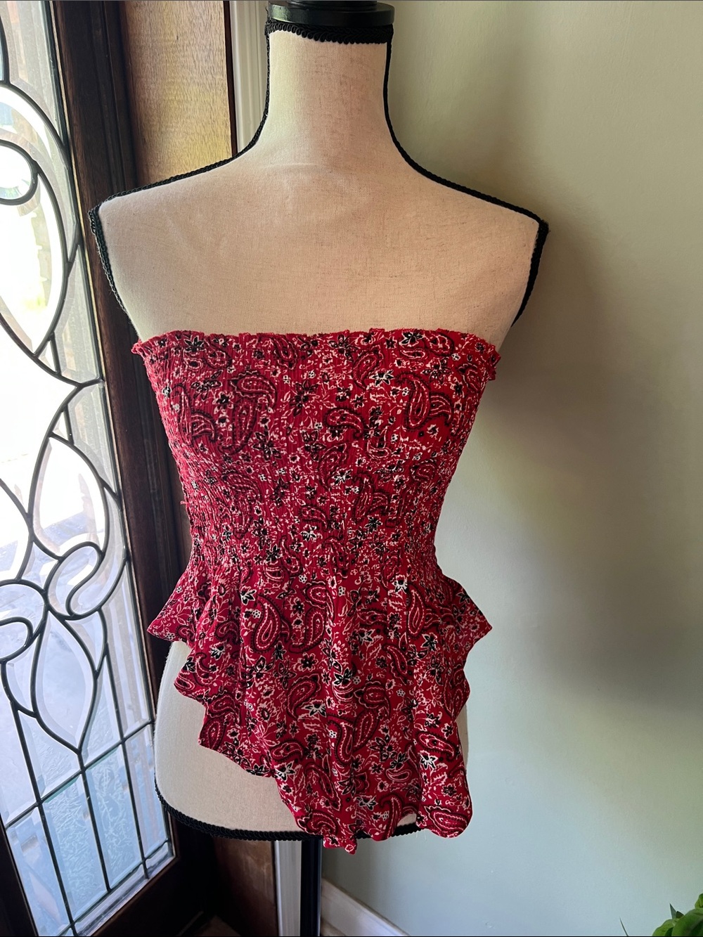 New Look Red Paisley Smocked Strapless Peplum Camisole